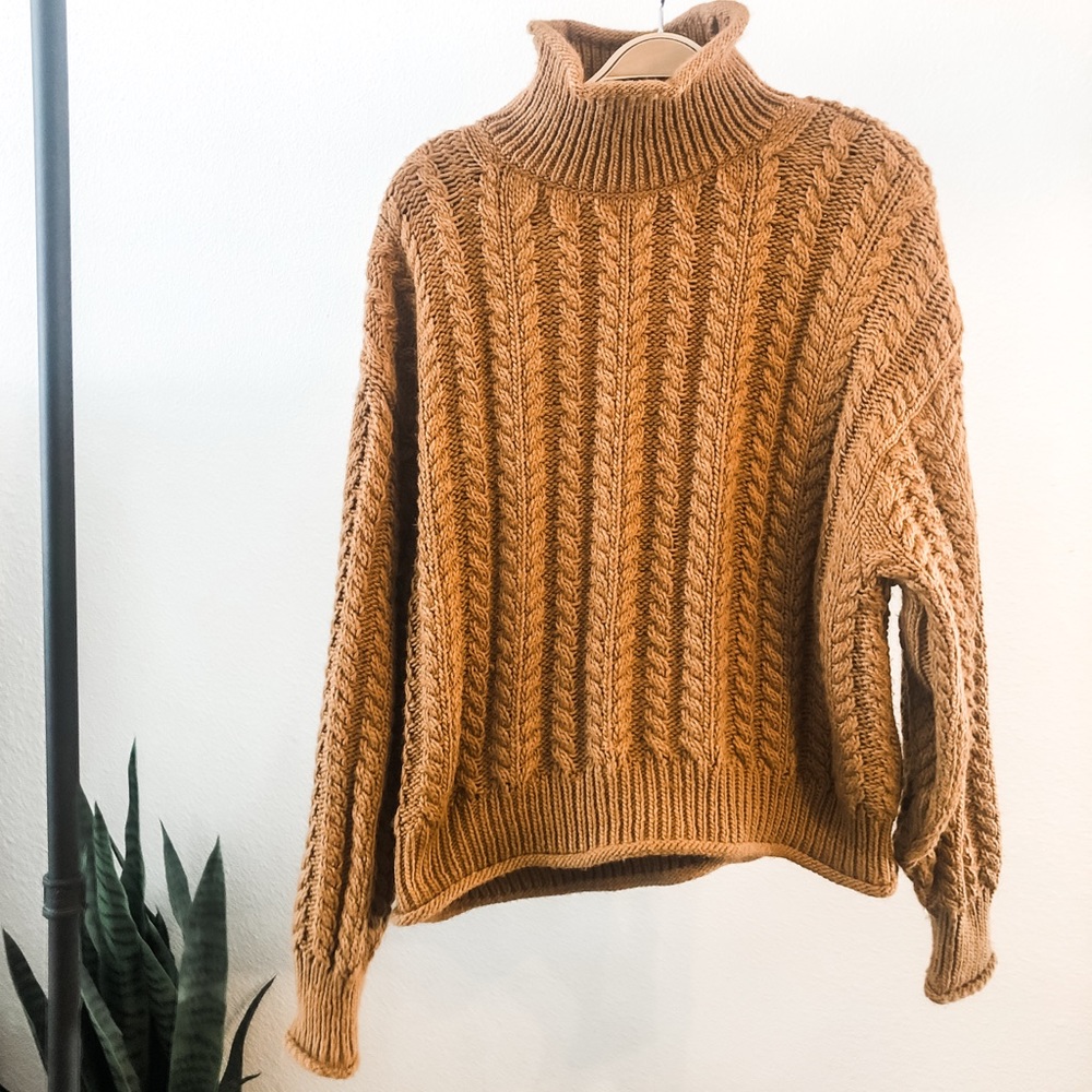 Gorgeous Chunky Knit Sweater